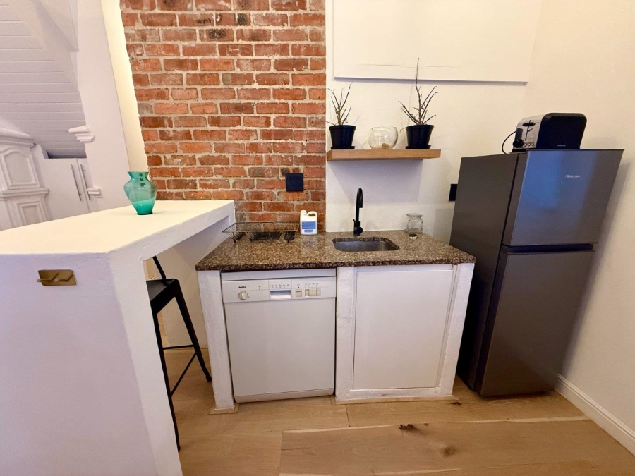 2 Bedroom Property for Sale in Bo Kaap Western Cape